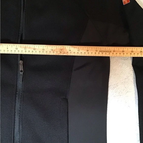 SWISSTECH Men's Black Jacket US S/P - Picture 7 of 8